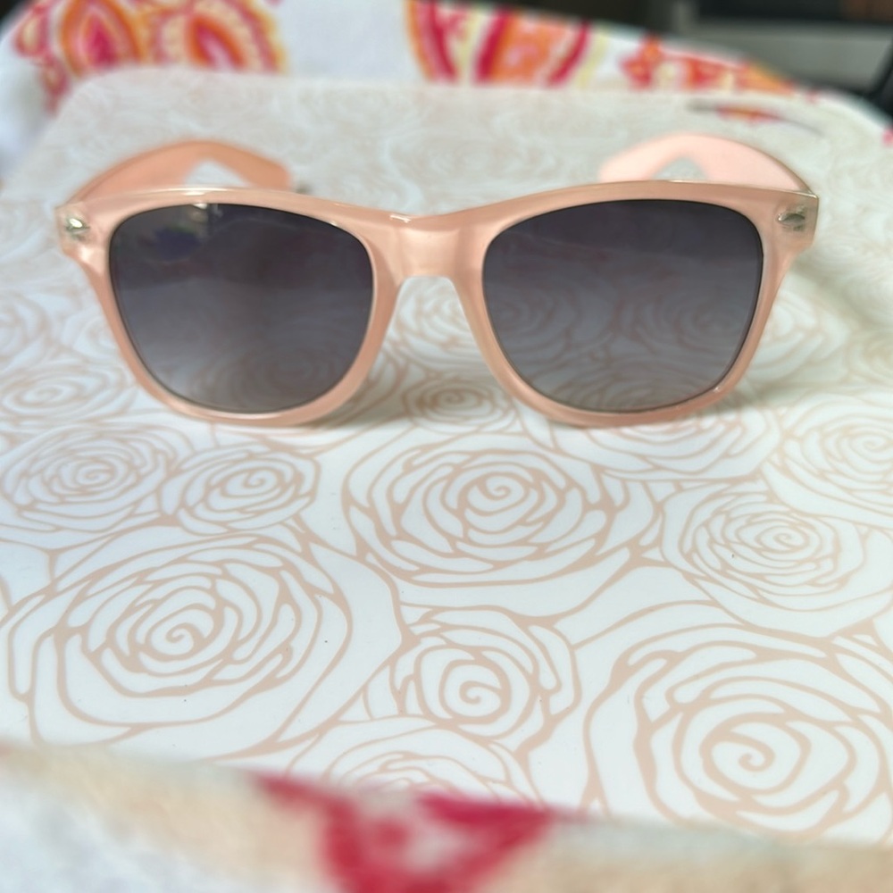 Sunglasses No Brand Blush Pink